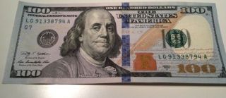 2009a One Hundred Dollars ($100) Uncirculated Note - Lg913387794a photo