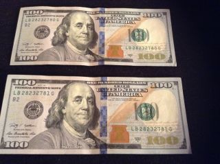 2 (two) $100 (hundred) Dollar Bills. .  Consecutive Serial Numbers Bid photo