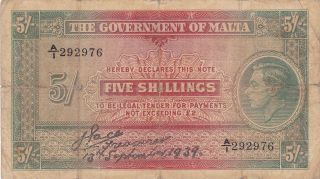 Malta: Five Shillings,  13 - 9 - 1939,  P - 12,  Bwc photo