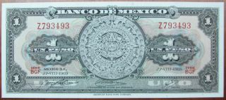 Banco De Mexico $1 Peso Unc Banknote Un Peso 1969 Aztec Calendar Paper Money photo