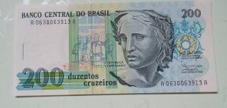 Aigifts: Brazil Note 1990 200 Cruzeiros Banknote Paper Money Currency Unc photo