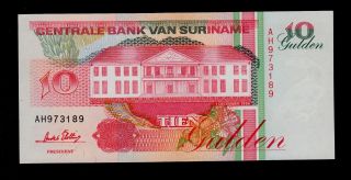 Suriname 10 Gulden 1996 Ah Pick 137b Unc. photo