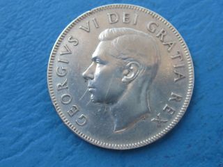 1950 Canadian 50c Silver Coin Circ.  Ungr.  Uncert.  Item 1045 photo