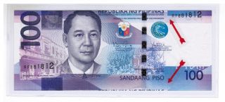 2013 Philippines 100 Peso Ngc Error Note - - Cutting Error,  Rf881812,  Unc photo