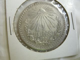1924 Mo Un Peso Silver Vf,  /xf photo