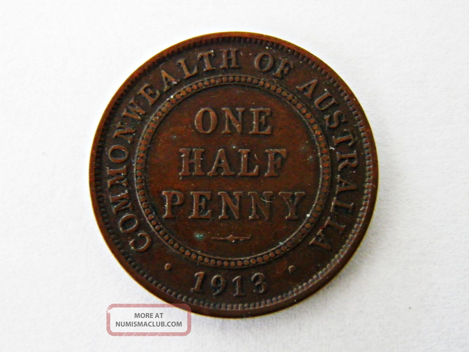 Australia - 1913 - Half Penny - Bronze Coin - George V - Mintage: 2.  16m Australia photo
