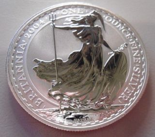 2004 Britannia One Oz.  999 Silver 2 Pounds U.  K.  Royal Coin. photo