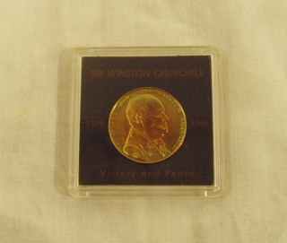 Vintage Sir Winston Churchill Victory And Peace Commemorative Coin,  1874 - 1965 photo