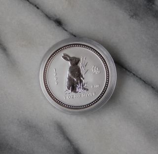 1999 Australia – Year Of The Rabbit 1$ - 1 Oz Fine 0.  999 Silver photo