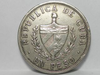 1933 Patria Y Libertad Un Peso 90 Silver Circulated Coin photo