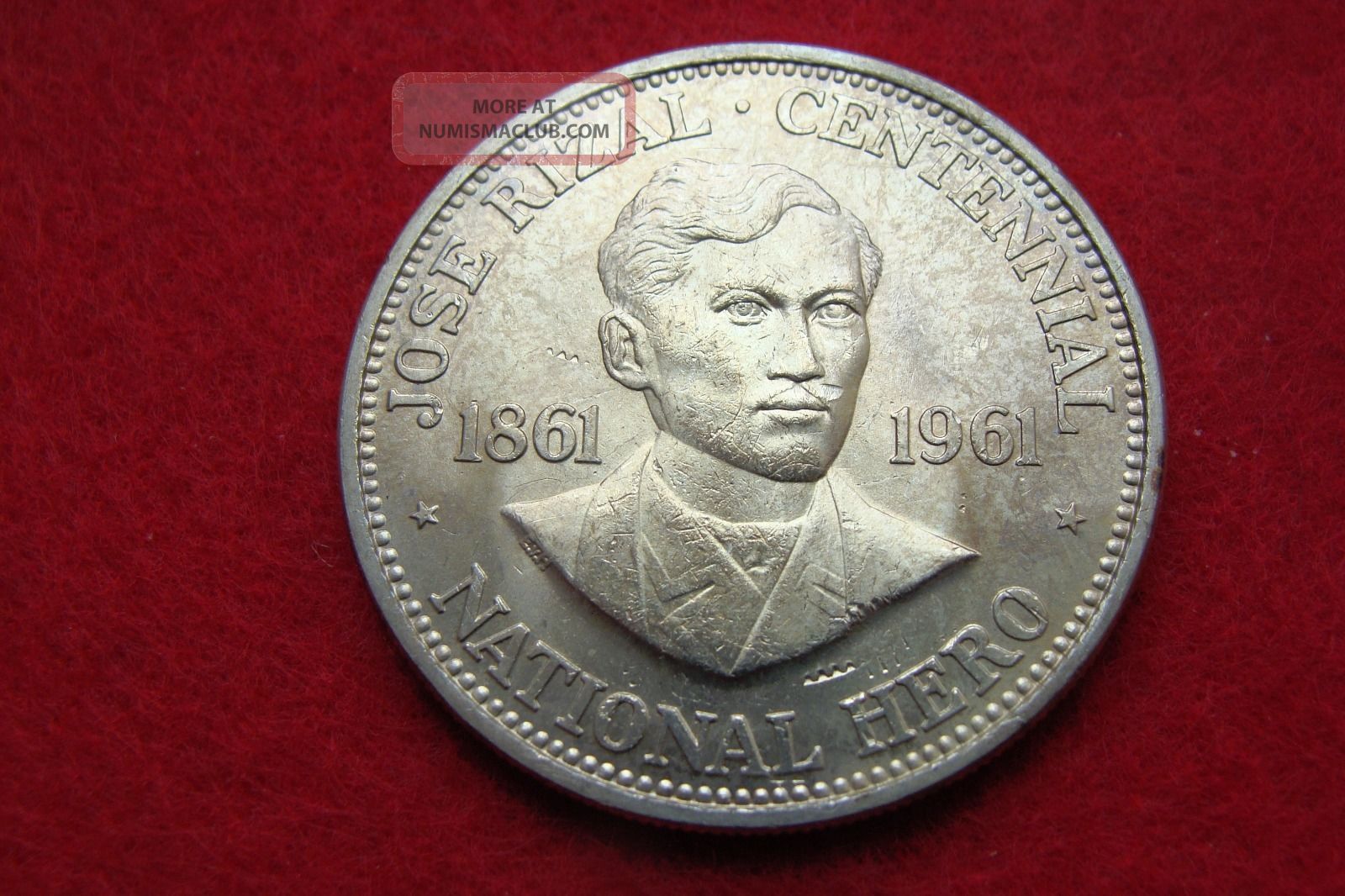 Philippines 1961 1 Peso Silver Coin Uncirculated