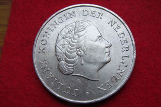 Netherlands Antilles 2 - 1/2 Gulden,  1964 Uncirculated Silver Coin photo