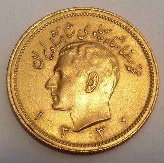 1 Gold Pahlavi 1330 (1951) 8.  13 Gr.  0.  2354 Oz.  0.  900 Gold Unc photo