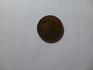 Old Australia Coin - 1943 With I Half Penny Halfpenny Kangaroo - Circulated photo