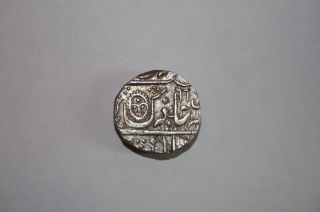 Indian Princley State Indore Silver Rupee Coin Very Rare photo