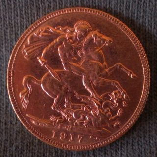 1917 British Gold Sovereign.  2354 Ozt.  Fine Gold. photo