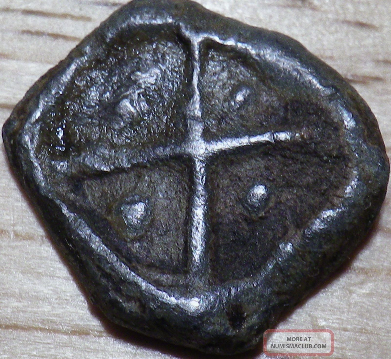 Unknown Old Cross Coin - Look (g) Coins: Medieval photo