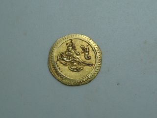 1223 Ah Ottoman Turkey Mustafa Iv (year 5) 1/4 Zeri Mahbub (0.  7 Gr) Gold photo