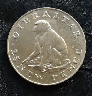 Gibraltar 25 Pence Unc,  1971 photo