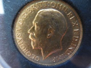 1911 Great Britain Gold Sovereign George V photo
