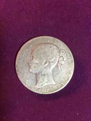 1847,  Great Britain,  Queen Victoria.  Large Silver Crown Coin.  Vf Estate Find photo