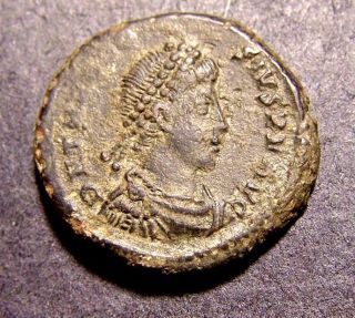 Theodosius I The Great,  Emperor Over World Led By Chi - Rho Christogram,  Romancoin photo
