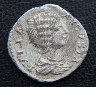 Roman Silver Denarius Of Julia Domna 196 - 202 Ad Rev: Isis photo