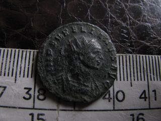Ancient Roman Coin,  Aurelian,  Has Some Great Detail photo