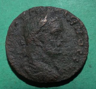 Tater Roman Provincial Ae27 Coin Of Gallienus Prize Crown Cilicia photo