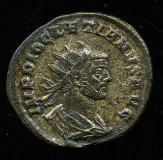 D - D Roman Empire - Diocletianus (284 - 305) Billon Antoninianus,  4,  09g. photo