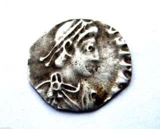 C.  300 A.  D British Found Roman Period Ar Silver Siliqua Coin.  Unresearched Issue photo