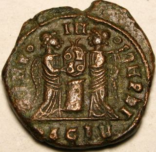 Roman Empire Ae 20 (barbaric Issue) - Copper - Constantinus I.  (ad 306 - 337) - 3168 photo
