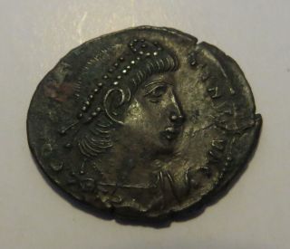 Ancient Roman Coin Of Constantius Ii 337 - 361 A.  D.  Ae - 3 photo