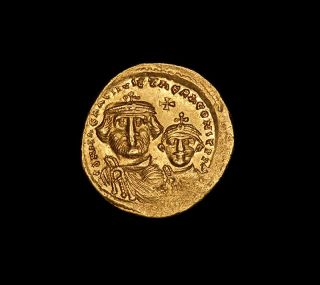 Byzantine Gold Solidus Coin Of Emperor Heraclius & Constantine Iii - 610 Ad photo