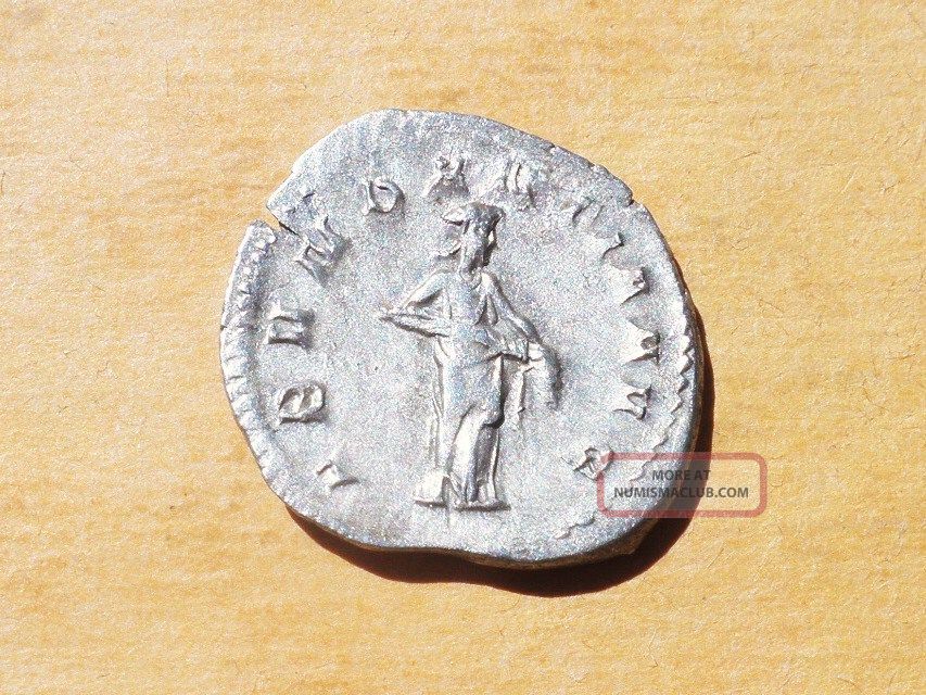 Roman Empire Trajan Decius (249 251 A. D. ) Silver Antoninianus 250