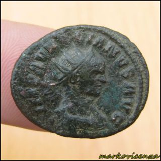 Aurelian Ae Antoninianus.  Ad 272 - 274.  Ancient Bronze Roman Coin photo