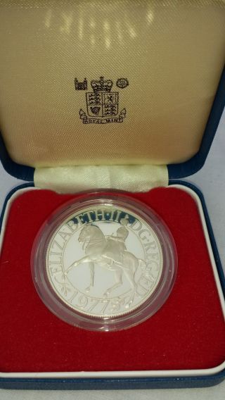 Uk Queen Elizabeth Silverjubilee Sterling Silver Proof Crown Coin 1977 Uncirc. photo