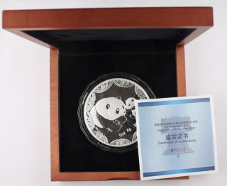 China 2012 5 Oz Silver Panda Philadelphia Ana Coin Show Official Medal,  Box, photo