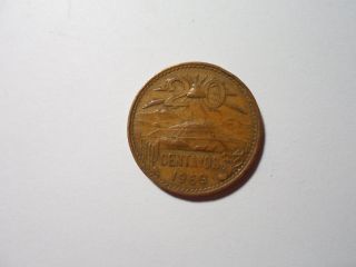 Old Mexico Coin - 1969 20 Centavos - Circulated photo