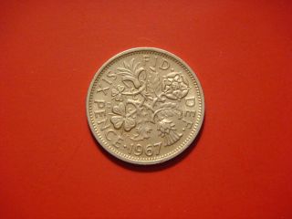 Great Britain 6 Pence,  1967 Coin.  Elizabeth Ii photo