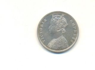 1880 British India Queen Victoria One Rupee Silver Coin. photo