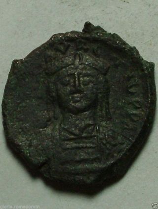 Rare Ancient Byzantine Coin Maurice Tiberius,  582 - 602 Ad/half Follis/ K photo