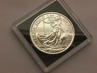 2014 1 Oz.  999 Silver Britannia Coin.  Uncirculated In Plastic Snap Lock Cas photo