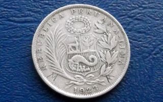 Silver 1923 Peru 1/2 Sol 5 Decimos Seated Liberty 30mm Circ Km 216 Coin 264 photo