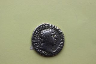 Trajanus - - Denar photo