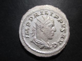 Philip I Antoninianus Ric Ric 58 3,  8g 244 - 249 Ad photo