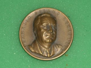 President Franklin D.  Roosevelt Medallic Art Co.  1 1/4 