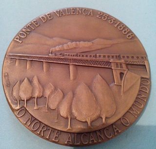 Train,  The Portuguese Built The Rail To Salamanca 1887,  Bronze Medal photo