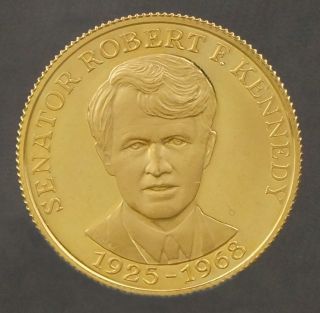 Rare 1968 Senator Robert F.  Kennedy Memorial Gold Coin,  Medal, .  900 Fine,  Nr photo