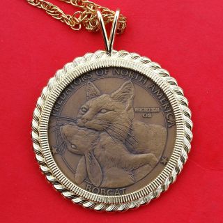 North American Hunting Club Big Game Collector ' S Series Coin Bobcat Necklace photo